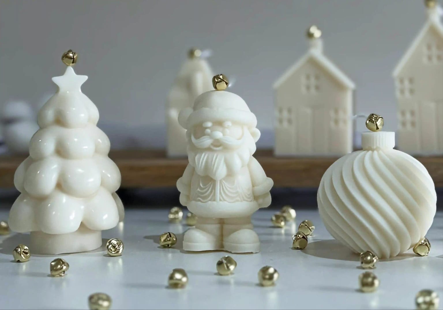 Handcrafted decorative candles